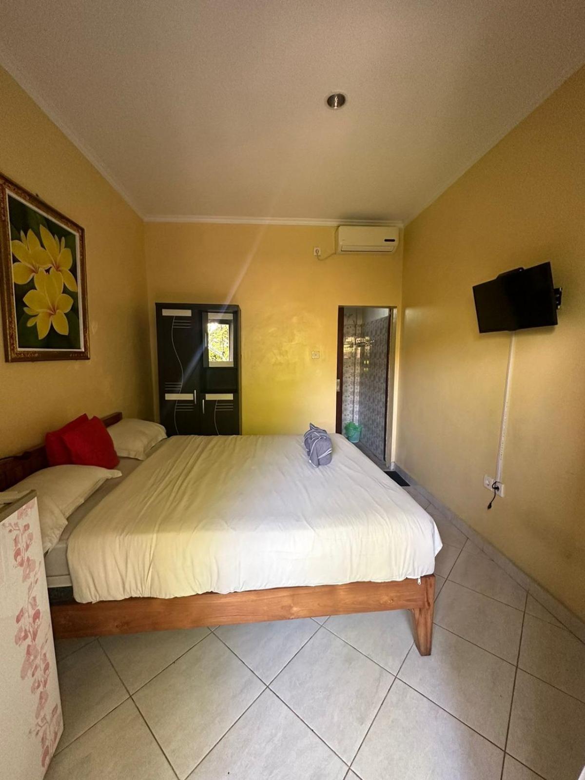 Sari Buana Bed & Breakfast Kuta  Luaran gambar