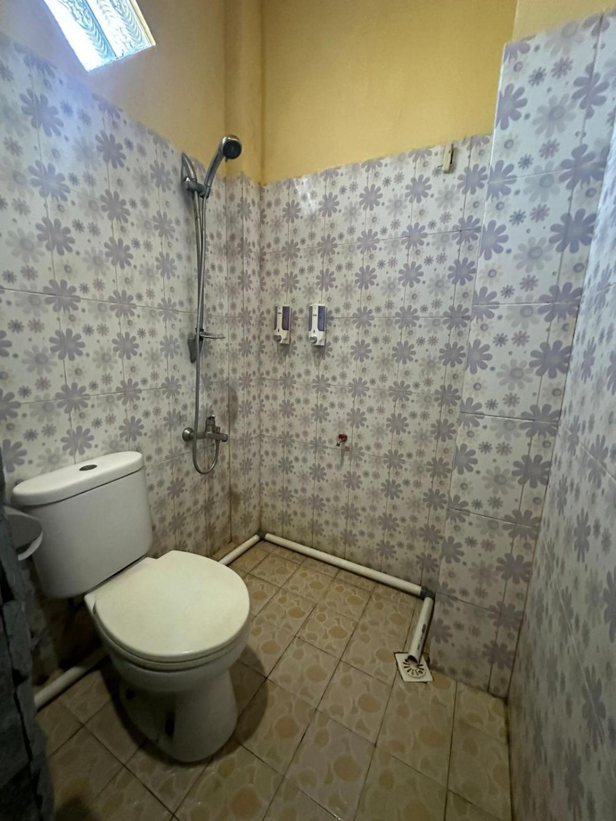 Sari Buana Bed & Breakfast Kuta  Luaran gambar